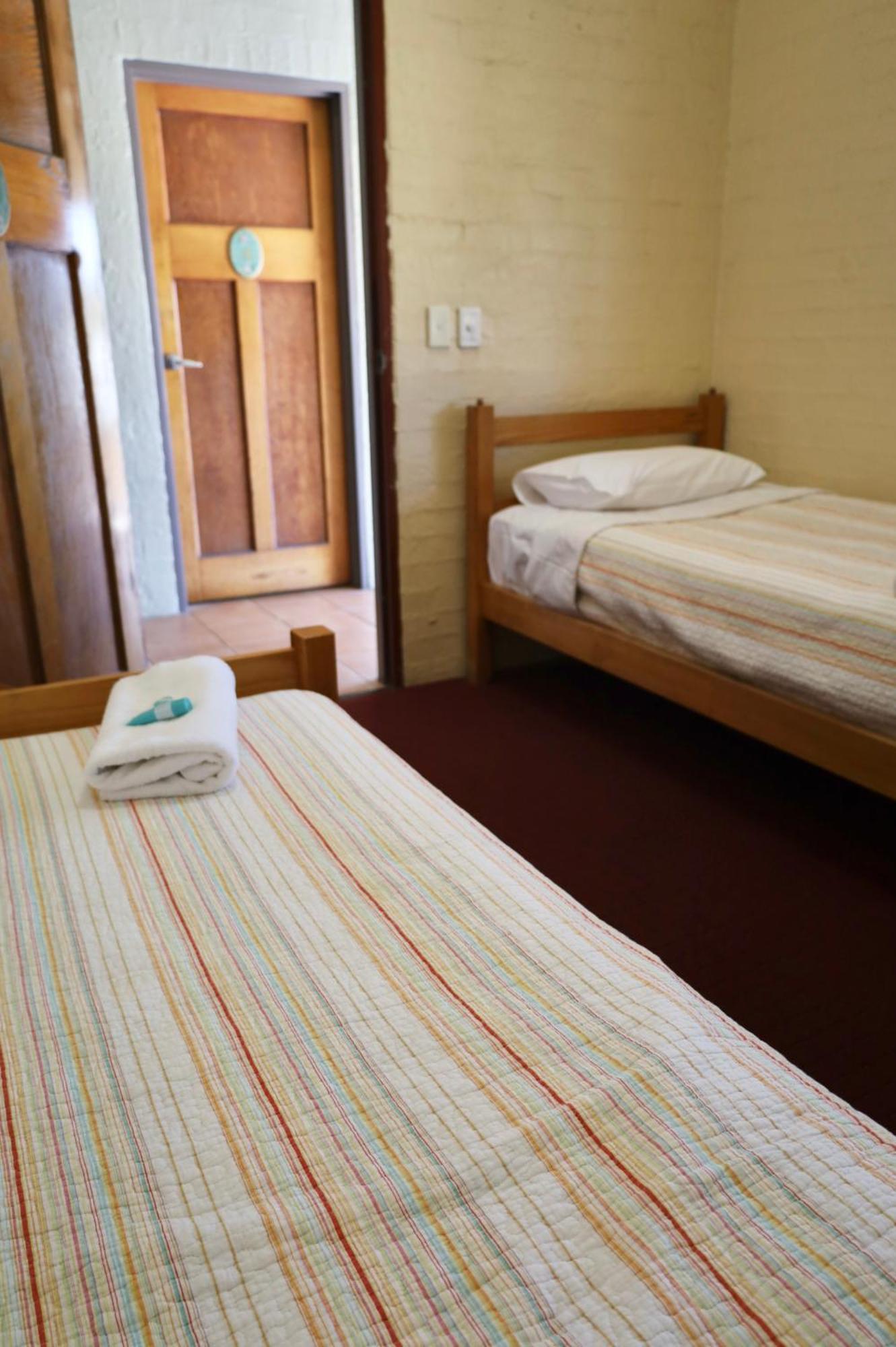 The Middle Pub Hotel Mullumbimby Room photo