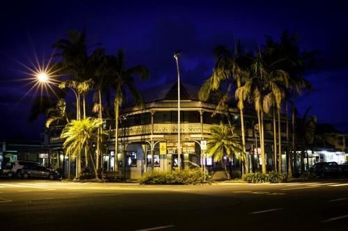 The Middle Pub Hotel Mullumbimby Exterior photo