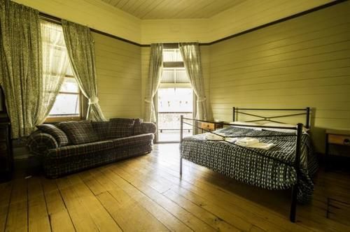 The Middle Pub Hotel Mullumbimby Exterior photo